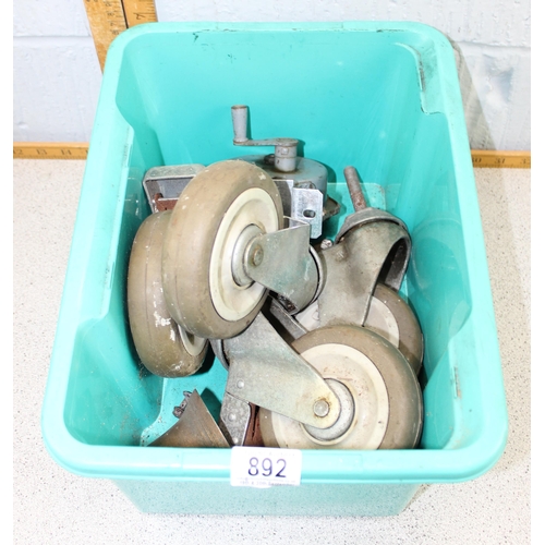 892 - Qty of assorted trolley wheels