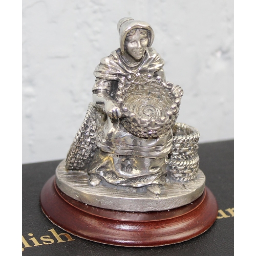 1606 - English Miniature Pewter figures, Oliver Twist, with certificates