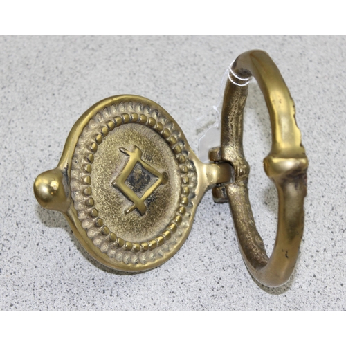 1724 - A Masonic brass door knocker