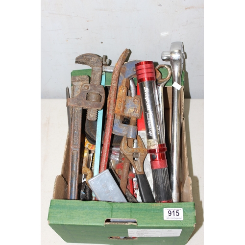 915 - Box of assorted tools to inc stilsons & Snap On LED light etc etc