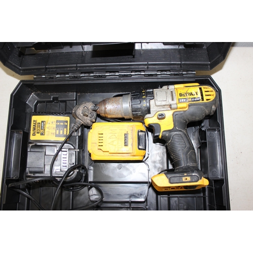 917 - Boxed Dewalt 18v drill, with charger and battery