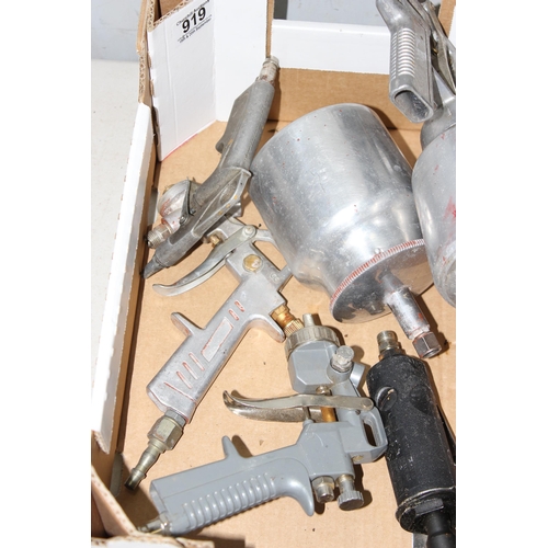 919 - Qty of assorted air tools, impact wrench, sprayer etc etc