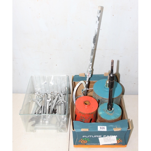 926 - 3 large hole borers and a paint stirrer, and a qty of spanners