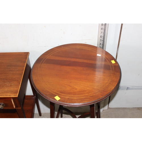 132 - Edwardian small mahogany inlay banded side table with drawer and shelf below and an Edwardian circul... 