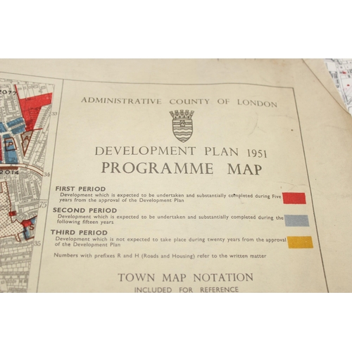 351a - Qty of assorted vintage maps covering mainly the London area, to inc 1951 development plan