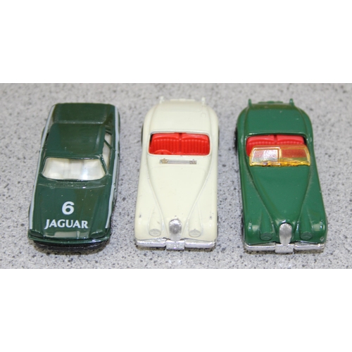 1544 - 6 Matchbox toy cars, Jaguar set