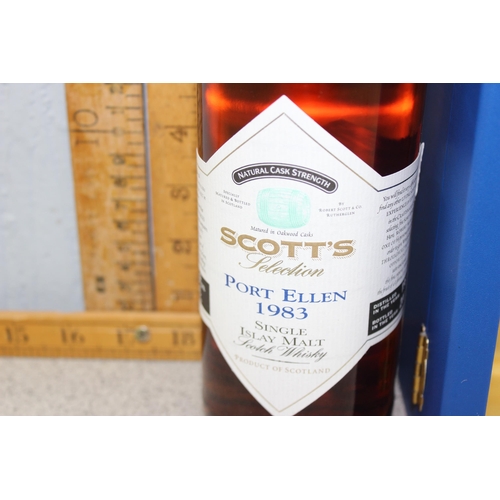 1662 - A bottle of Port Ellen 1983 Scott's Selection single Islay Malt Whisky. Distilled in 1983, the final... 