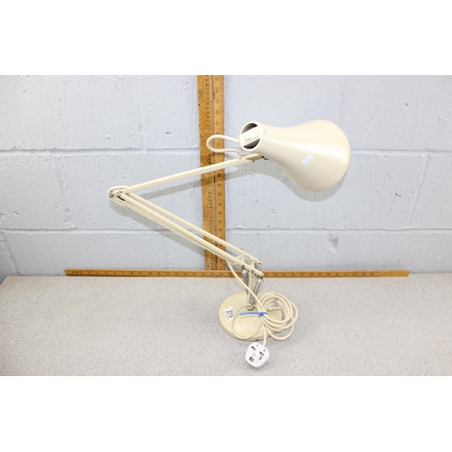 215 - A vintage cream Anglepoise apex 90 desk lamp