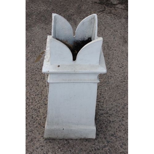 293 - White painted chimney pot