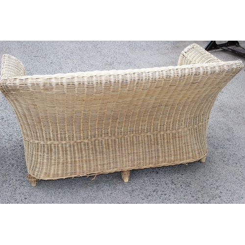 149r - Wicker conservatory sofa and a matching wicker armchair (2)