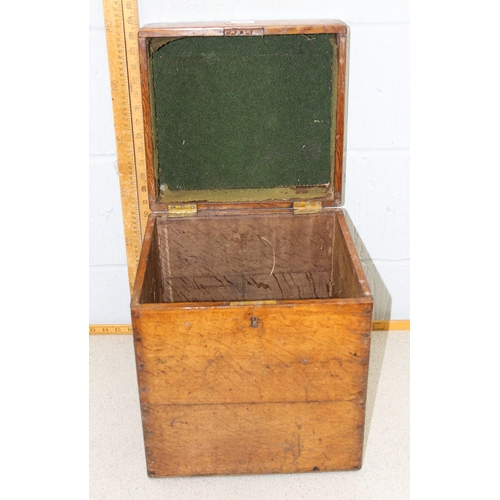 277 - A large antique oak box with brass drop handles