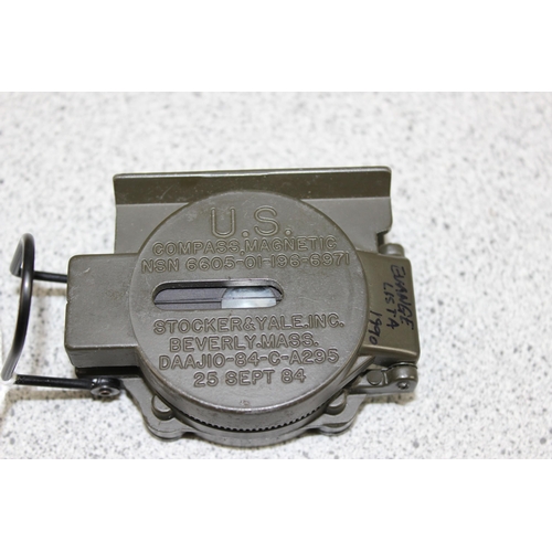 1009 - American military marching compass, Sandy 183 in case