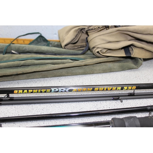 704 - 2 match fishing rods, Avon Quiver 330 & Kingfisher Float