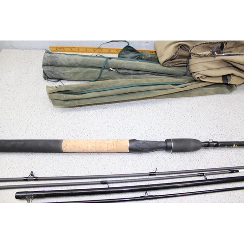 704 - 2 match fishing rods, Avon Quiver 330 & Kingfisher Float