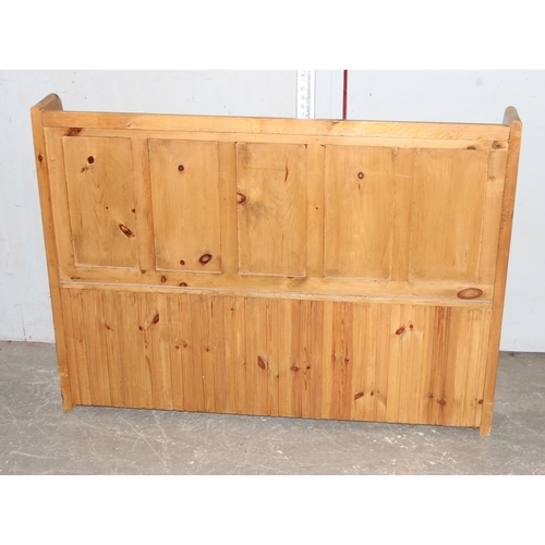 154 - A vintage pine settle bench with storage, approx 122cm wide