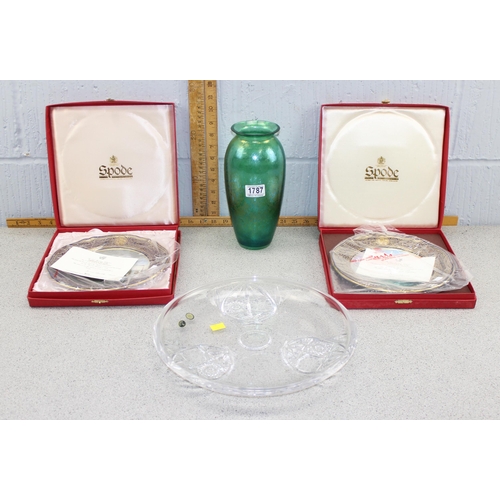 1787 - Two boxed limited edition Spode hand decorated Armada plates with Certification cards, a Royal Brier... 