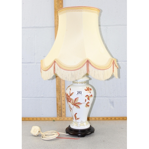 253 - Oriental table lamp with shade