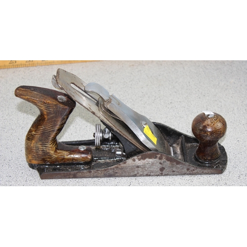 851 - 5 x various wood planes to incl. Stanley