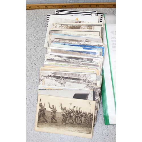 1015 - A large qty of WW1 postcards all sent from the frontline by George Henry Sibbring 27902 to his famil... 