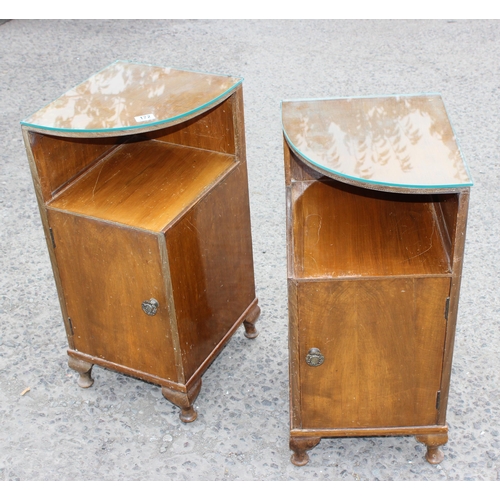 172 - A pair of Art Deco period bedside cabinet with quarter circle tops