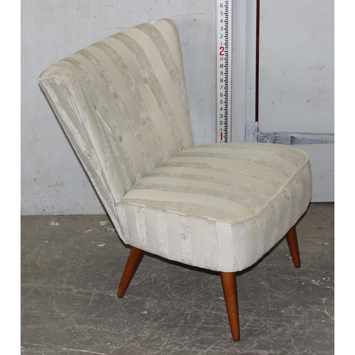 79 - A retro button back chair with striped upholstery