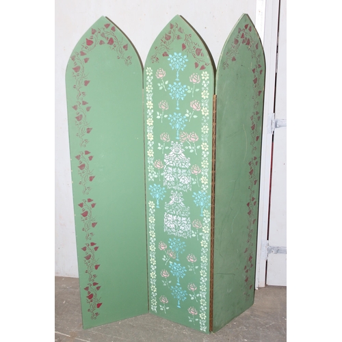 83 - A vintage 4 fold dressing screen with Art Nouveau style upholstery