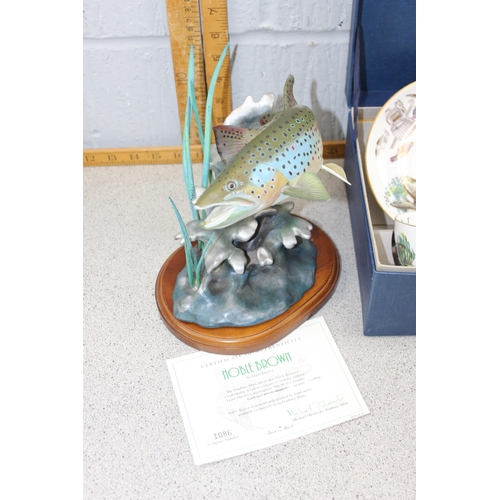 1653 - Danbury Mint figure of a fish entitled 