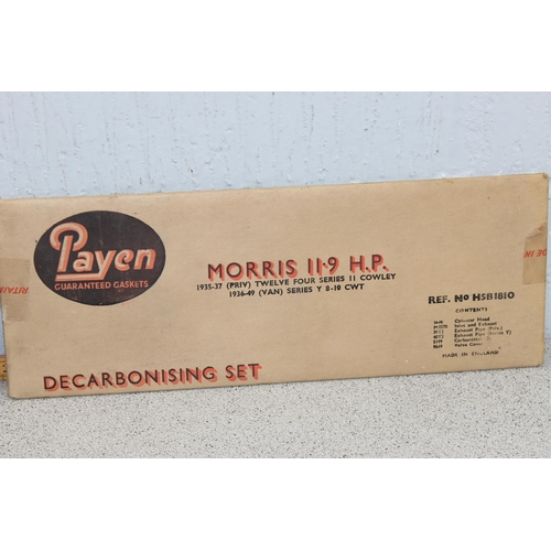 752 - 2 vintage NOS Payen Decarbonising sets in original packaging