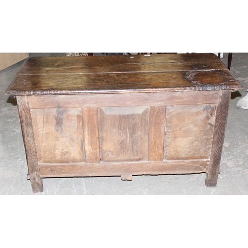 140 - Antique oak coffer with carved details and candle box to interior, 18th century or earlier, approx 1... 