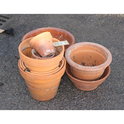 348 - Qty of terracotta garden pots