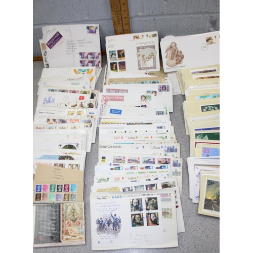 534 - Quantity of FDC stamps & PHQ cards