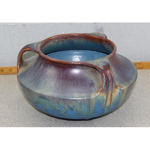 1813 - A large Bourne Denby Art Nouveau style three handled studio art bowl in unusual coloured glaze, make... 