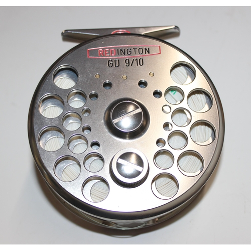 710 - A Redington GD 9/10 & a Pflueger Trion fly fishing reel. Both with reel cases.