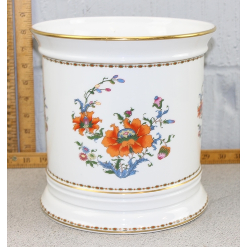 1863 - Limoges porcelain planter decorated with Poppies