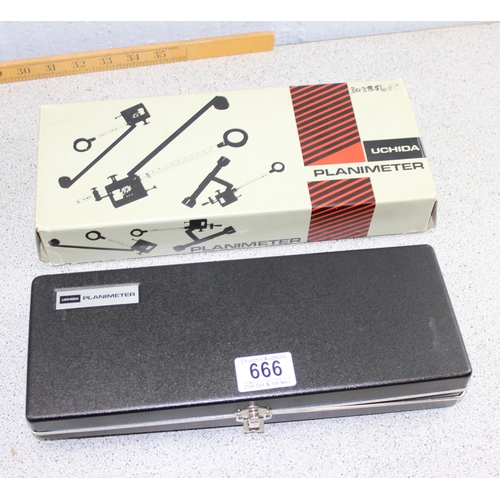 666 - Vintage Uchida Planimeter in box