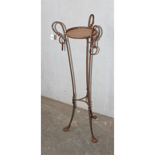 88 - Hand forged blacksmith made jardinière stand