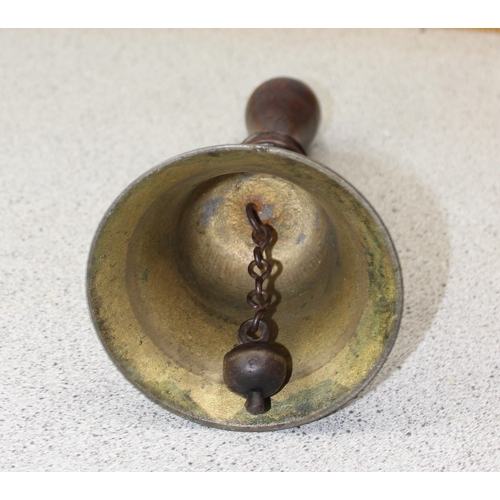 1860 - A vintage brass coal bucket with armorial crest and brass bell