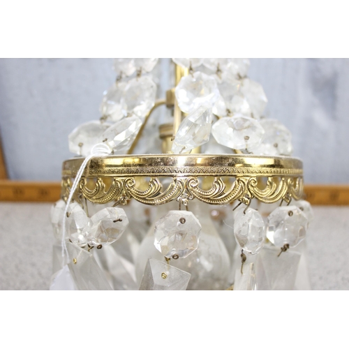 269L - A pair of vintage gilt metal and crystal drop hanging chandelier lamps