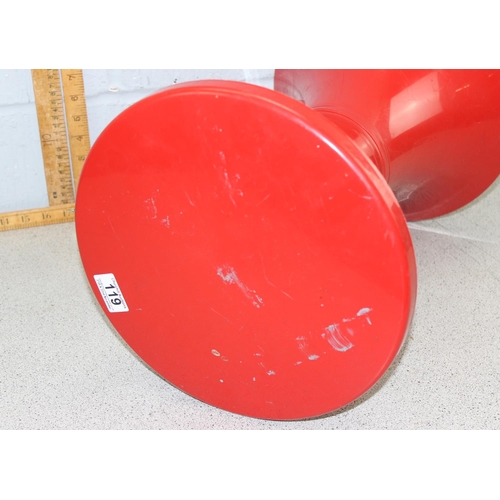 119 - A small red retro style plastic stool, Giganplast style