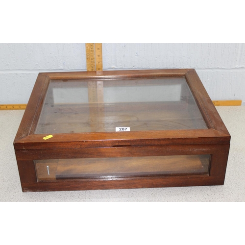 287 - A glazed wooden table top display case, ideal for antique fairs