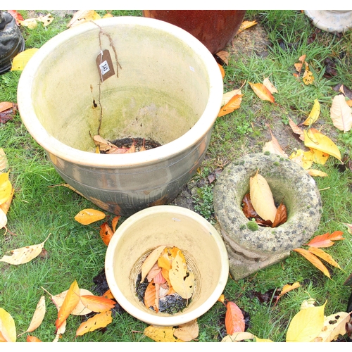 343 - 3 assorted garden pots, 2 ceramic, largest approx 48cm and a weather concrete pot