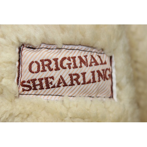 219 - Vintage leather & shearling bomber jacket. Size XL