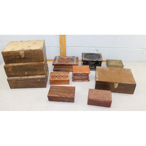 284 - Large qty of assorted wooden boxes, vintage bags etc