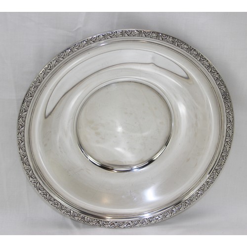 150A - Qty of assorted silver items to include an interesting silver salver bearing the crest of Maurice Be... 