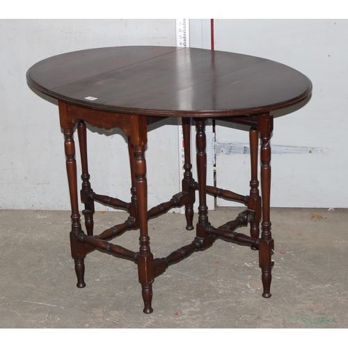 33 - Vintage drop leaf table with turned legs