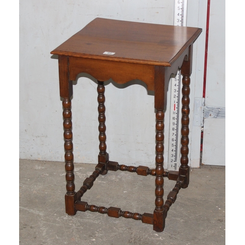 60 - Oak bobbin turned side table