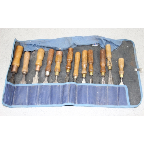 864 - 4 rolls of vintage wood working chisels to include examples by Marples