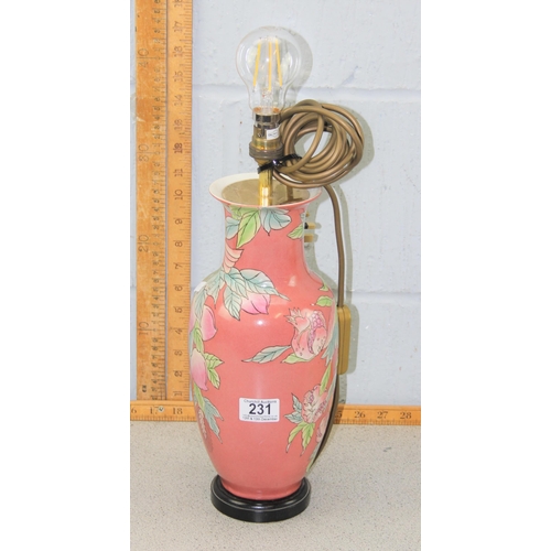 231 - Chinese style table lamp