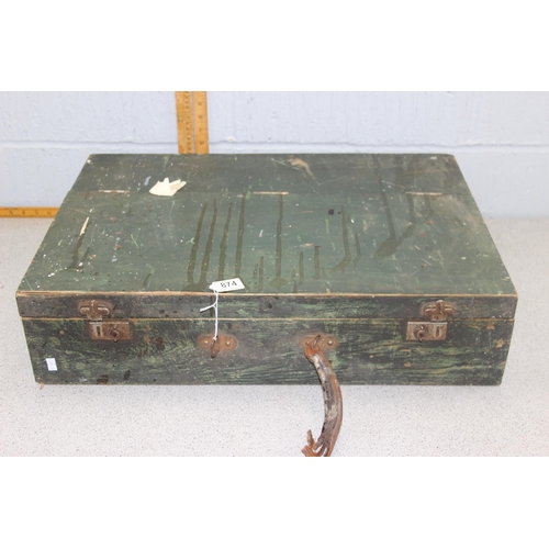 874 - Vintage green painted carpenters case with 4 internal draw, contents to include R Groves & Sons wood... 