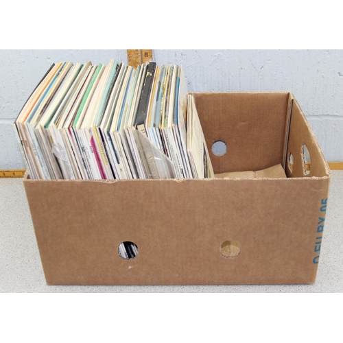 650 - Qty of assorted vinyl records